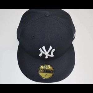 *New* NEW ERA 59FIFTY CAP NEW YORK YANKEES Sz 7